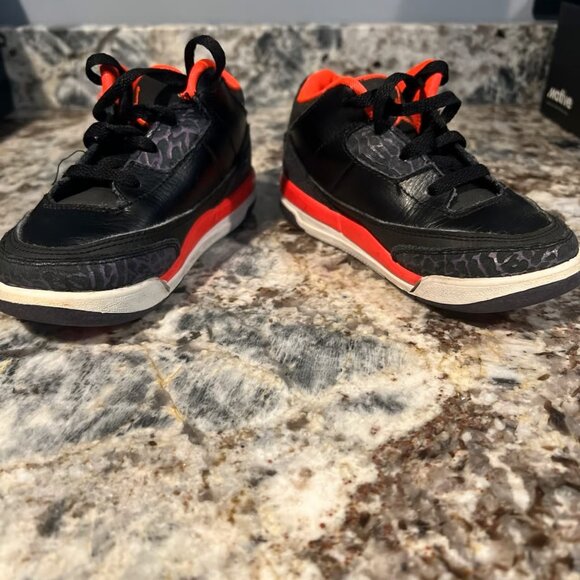 Kids Nike Air Jordan 3 Retro - Picture 1 of 5